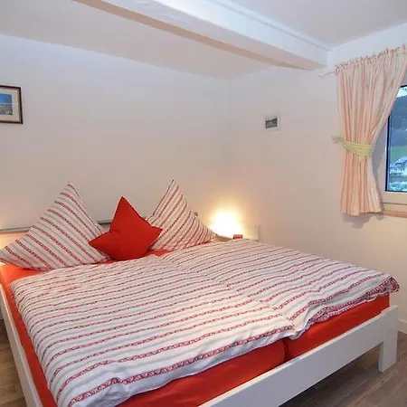 Haus Oberkirchen Naehe Winterberg Skiliftkarussell Апартаменты Шмалленберг