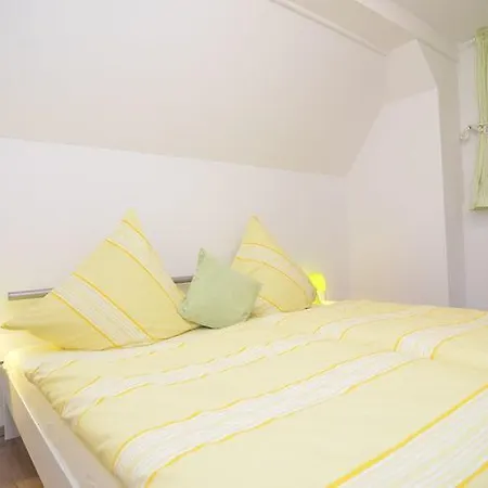 Haus Oberkirchen Naehe Winterberg Skiliftkarussell Шмалленберг