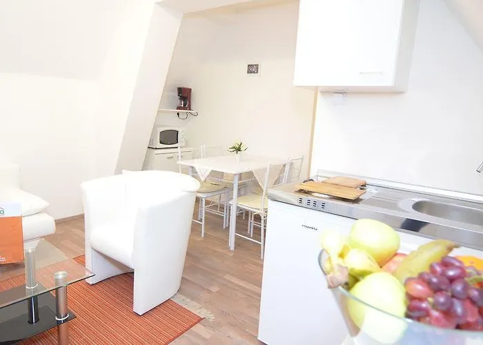 Haus Oberkirchen Naehe Winterberg Bis 20 P Appartement *