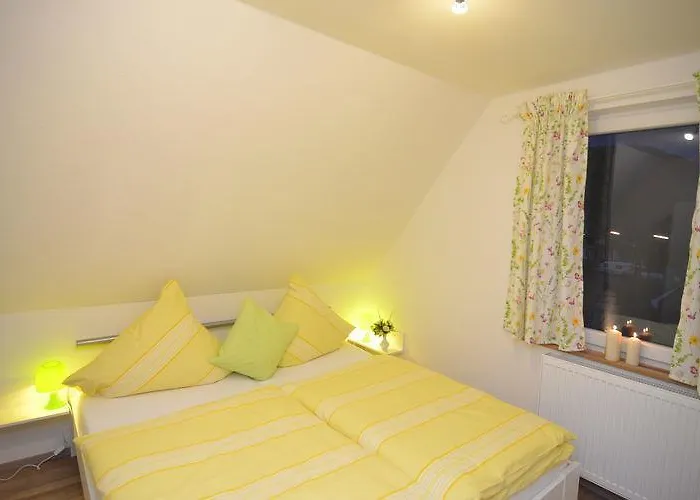 Haus Oberkirchen Naehe Winterberg Bis 20 P Appartement *